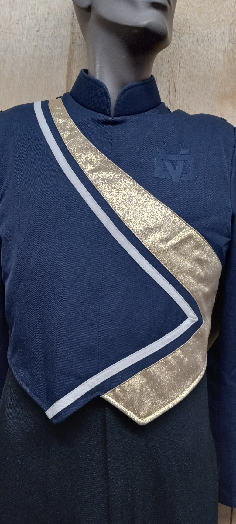 Set of 124 +/- Navy, Gold and White Marching Band Uniforms Item Description: This is a very nice lot