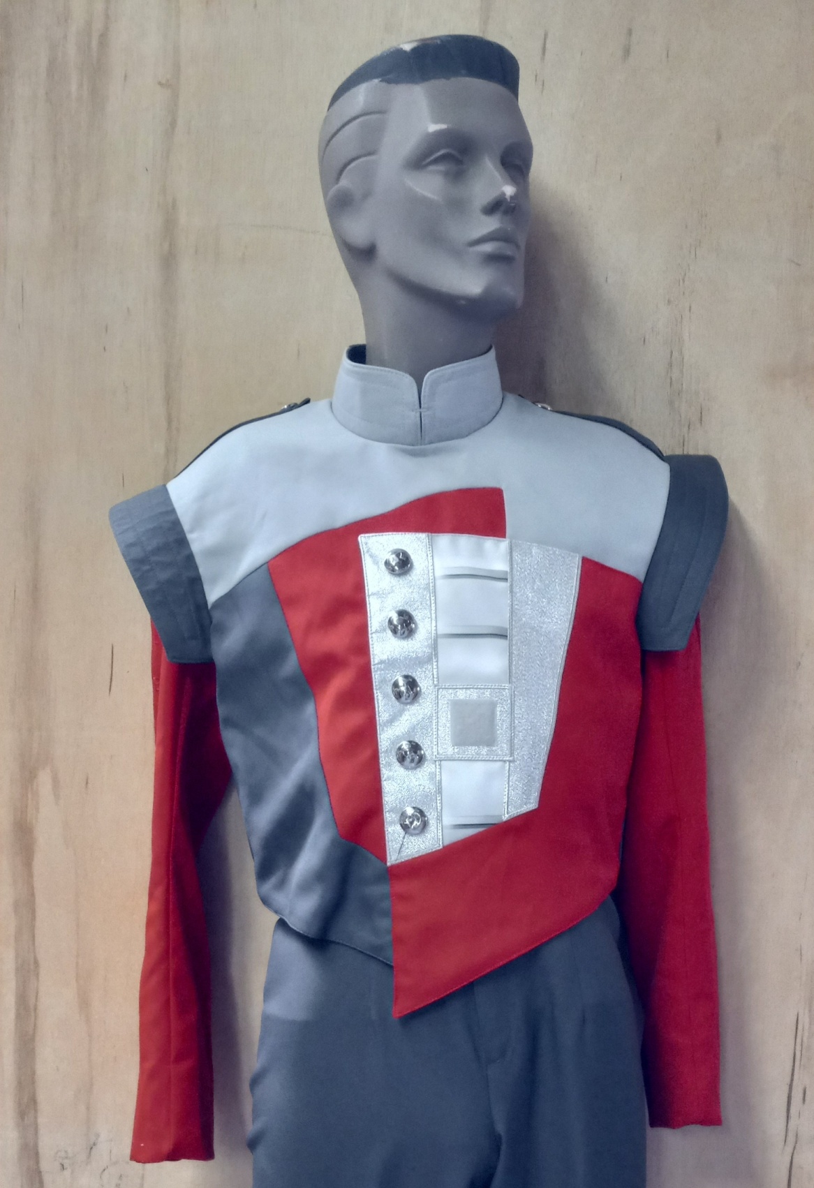Item#0422GAR350 Item description: 350+/- Sets of Red/White/Gray used band uniforms. Material is cott