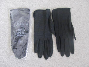 65 Brand New Marching Band Gloves with Rubberized Palms