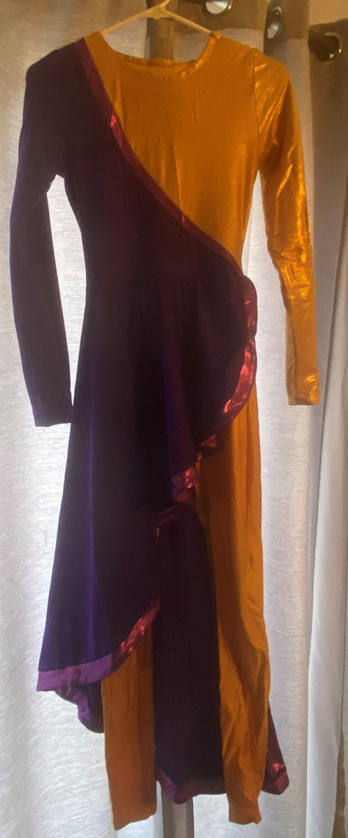 Set of 56 Purple tops with star like pattern, white collar marching band uniform, 1 Drum major costu