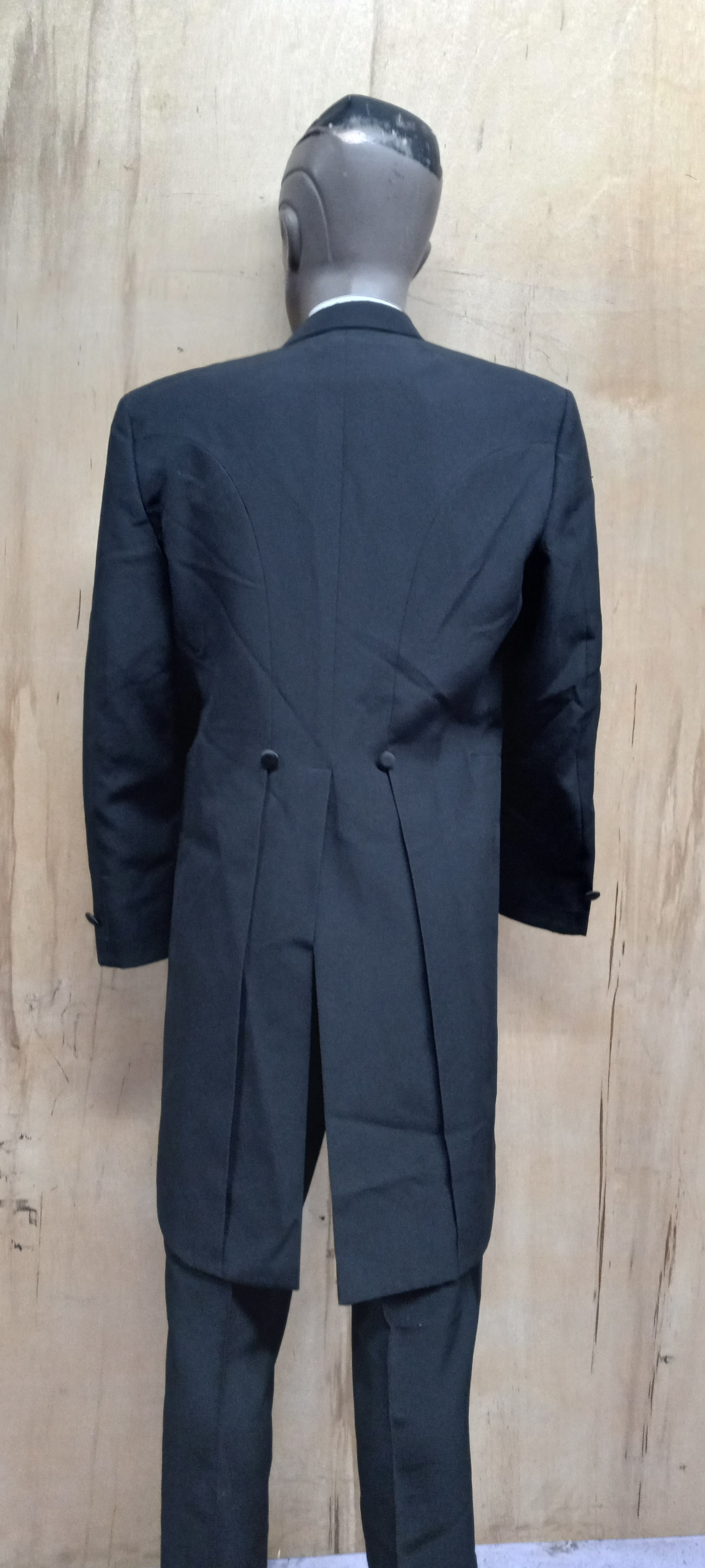 10+ Used Tuxedo Suits with Tails