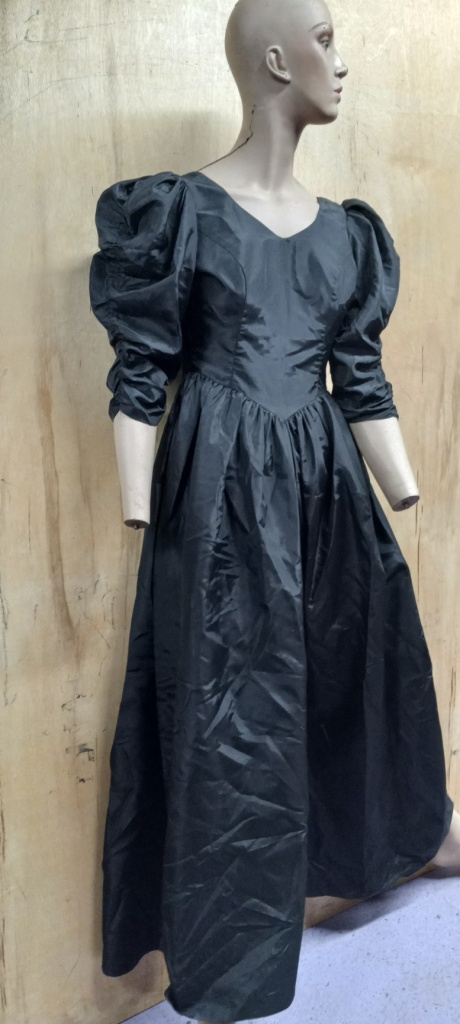 68 Used Black Leg of Mutton Dresses